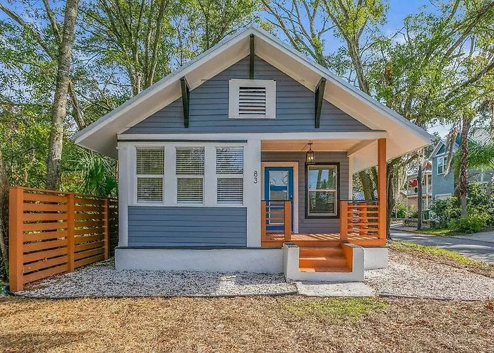 Relaxing Retreat And Modern Charm In Historic Saint Augustine