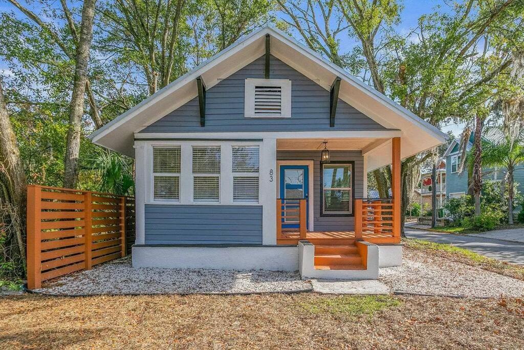Ferienhaus Relaxing Retreat And Modern Charm In Historic *